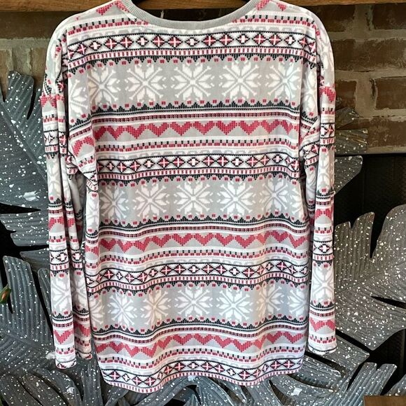 NWOT Jaclyn Intimates Size Large Plush Velour Gray/Red Fair Isle Top - Picture 2 of 4